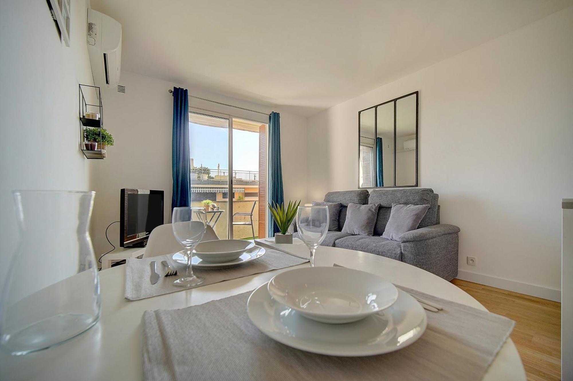 Le Palm - 100M Plage - Croisette - Verriere Cote D'Azur Cannes Exterior foto
